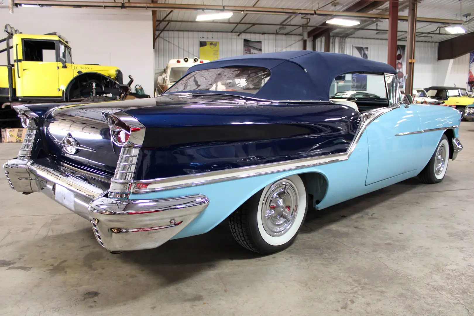 1957 Oldsmobile Super 88